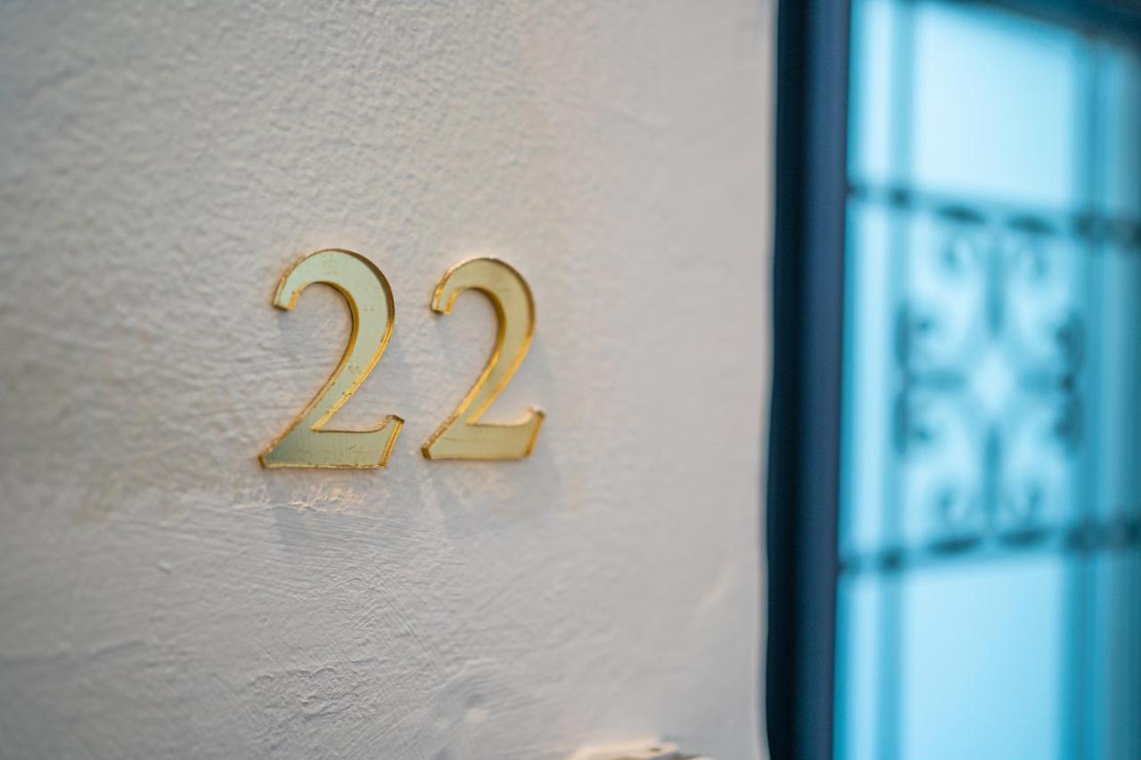 Windows On Netanya Luxury Penthouse Downtown Apartment Exterior photo